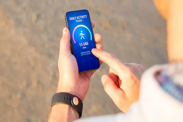 how to track your daily steps